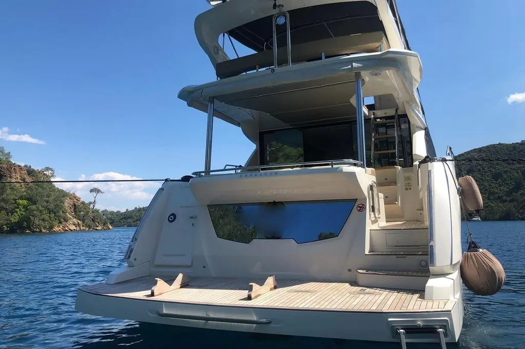 2014 Absolute Yachts 52 Fly Yacht For Sale in None 2014 Absolute Yachts 52 Fly Yacht For Sale in None
