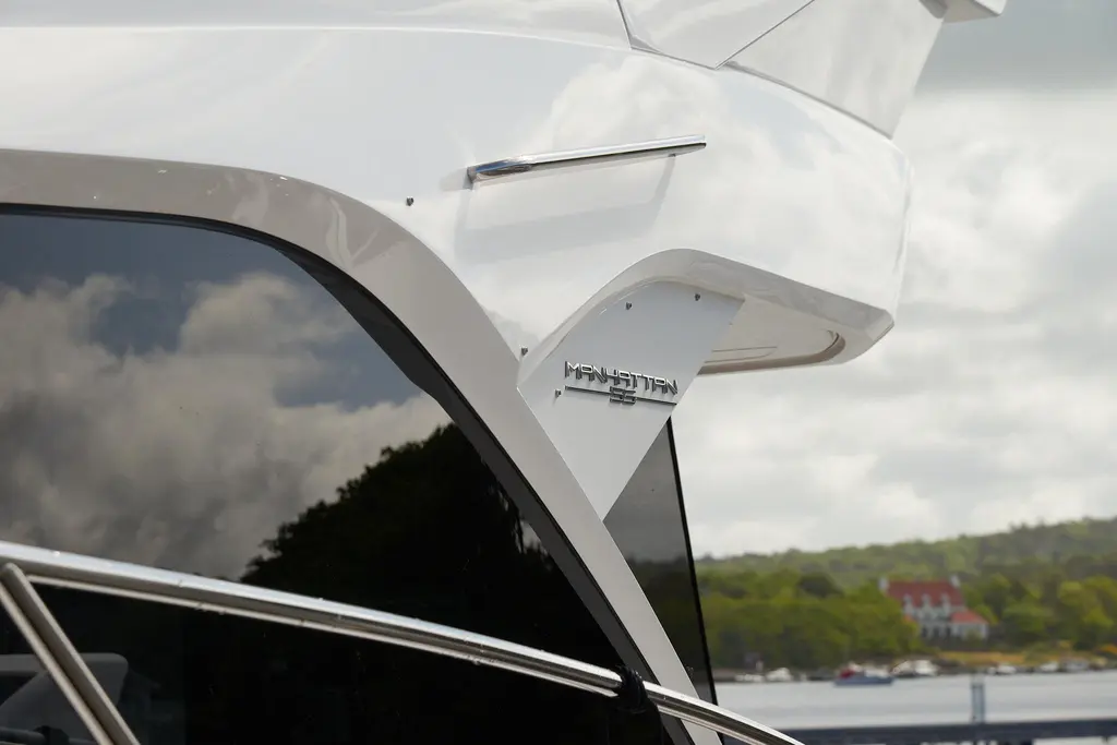  2023 Sunseeker Manhattan 55 Yacht For Sale in LIDK&Ouml;PING 