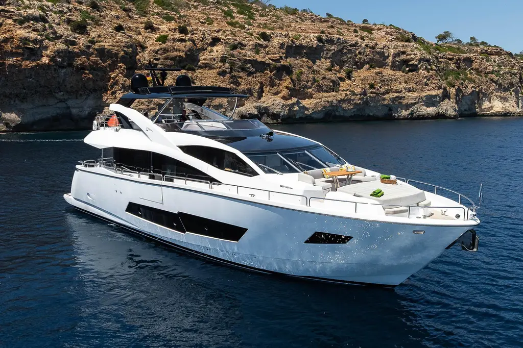 seawater 2019 Sunseeker 86 Yacht Yacht For Sale in Kamperland seawater 2019 Sunseeker 86 Yacht Yacht For Sale in Kamperland