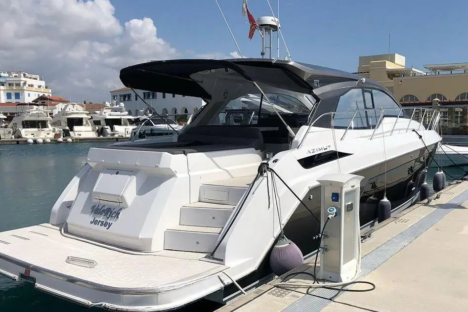 2018 Azimut Atlantis 51 Yacht For Sale in Limassol 2018 Azimut Atlantis 51 Yacht For Sale in Limassol