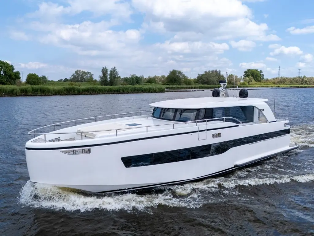 Freedom 2015 X 53F Yacht For Sale in Drimmelen Freedom 2015 X 53F Yacht For Sale in Drimmelen