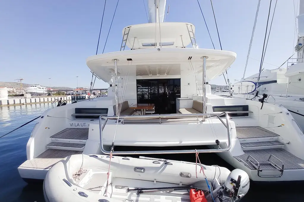 Vi La Ut 2019 Lagoon 50 Yacht For Sale in Yacht Club Seget, Trogir Vi La Ut 2019 Lagoon 50 Yacht For Sale in Yacht Club Seget, Trogir