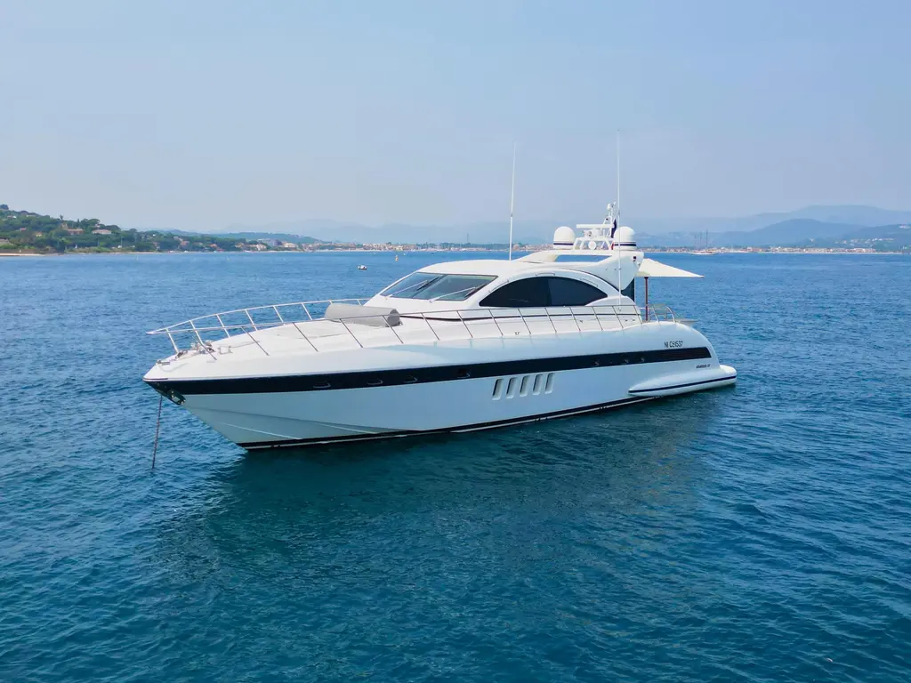 CARO 2005 Mangusta 72 Yacht For Sale in Saint Tropez 06 CARO 2005 Mangusta 72 Yacht For Sale in Saint Tropez 06