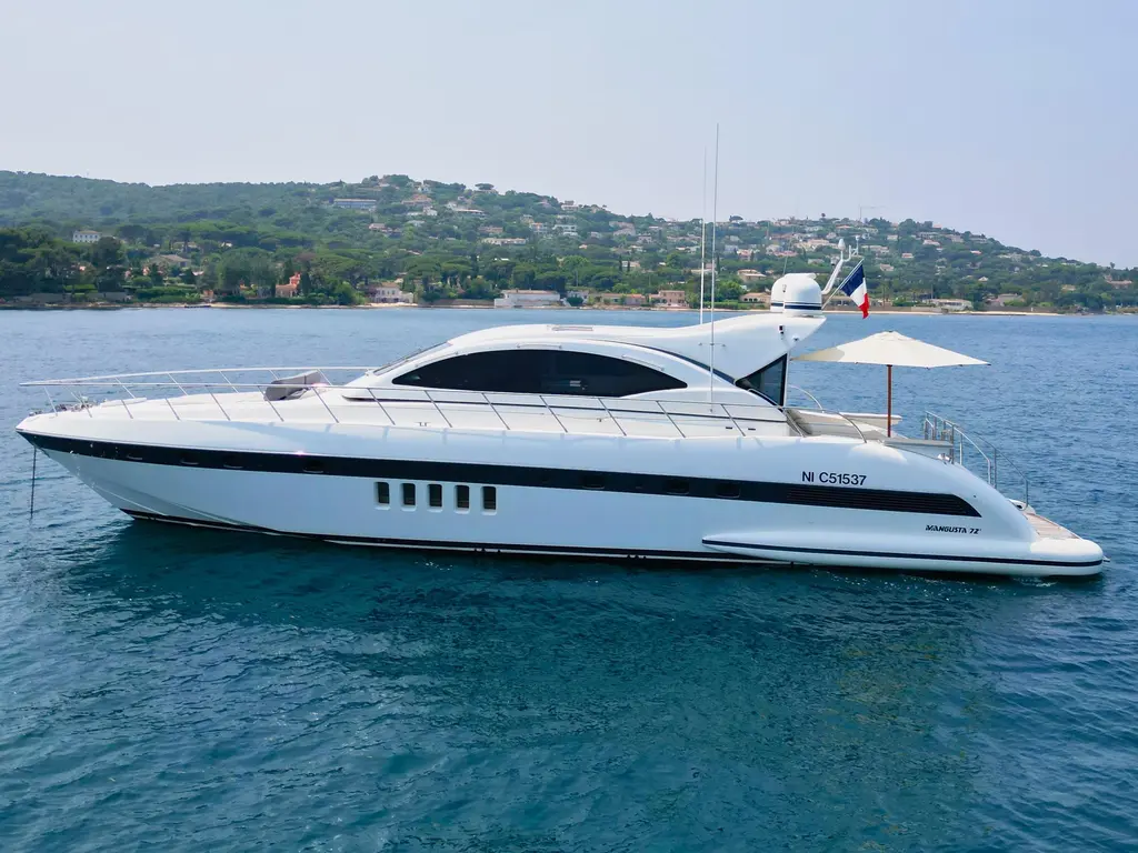 CARO 2005 Mangusta 72 Yacht For Sale in Saint Tropez 06 CARO 2005 Mangusta 72 Yacht For Sale in Saint Tropez 06