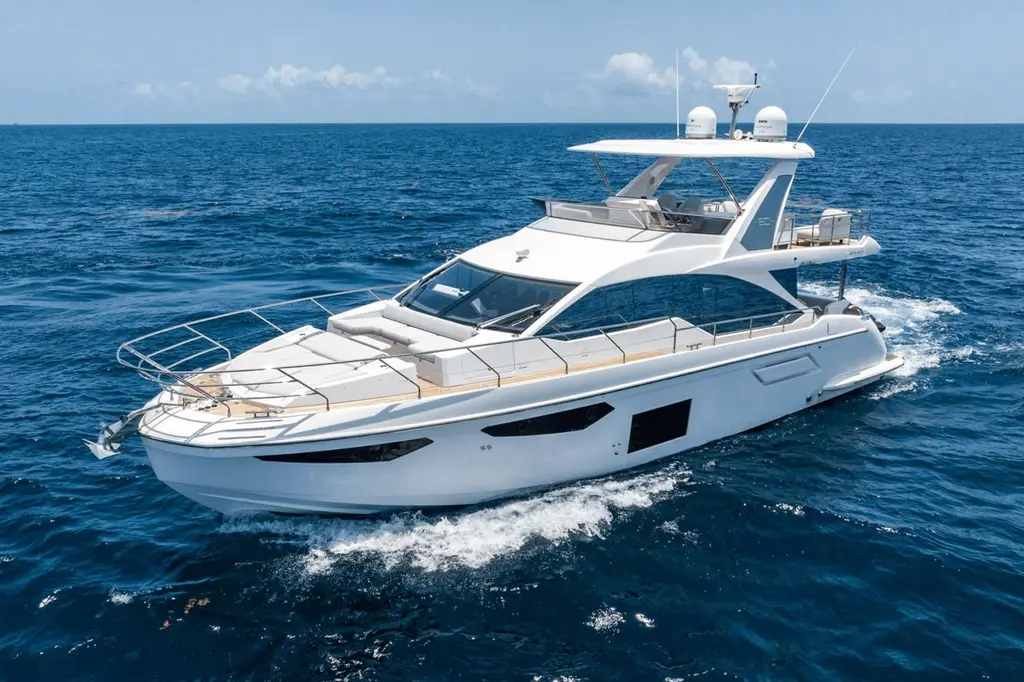 DOLCE VITA 2024 Azimut 60 Fly Yacht For Sale in Naples FL