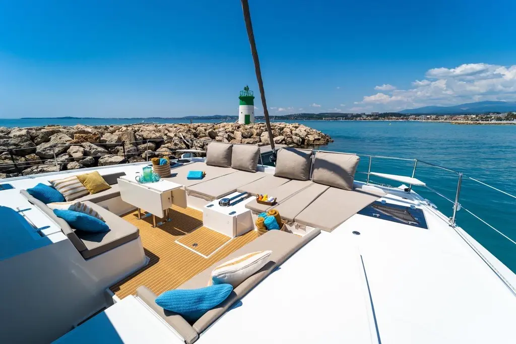 SIGNATURE BALi 54 (6+ 2 cabins) 2022 Bali 5.4. Yacht For Sale in Monaco SIGNATURE BALi 54 (6+ 2 cabins) 2022 Bali 5.4. Yacht For Sale in Monaco