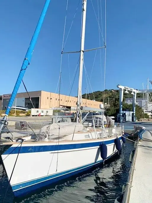 2006 Hallberg-Rassy 48 MK Yacht For Sale in Olbia IT-SS 2006 Hallberg-Rassy 48 MK Yacht For Sale in Olbia IT-SS
