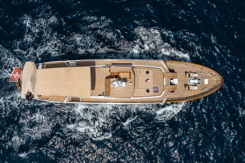BLACK PEPPER 1975 round stern motoryacht Yacht For Sale in Palma ES-PM BLACK PEPPER 1975 round stern motoryacht Yacht For Sale in Palma ES-PM