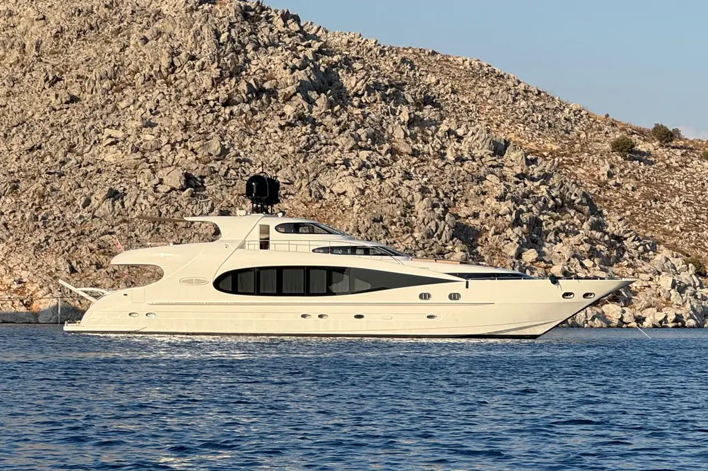 Sarah Sea 2004 Baron 102 Yacht For Sale in Barcelona ES-B Sarah Sea 2004 Baron 102 Yacht For Sale in Barcelona ES-B