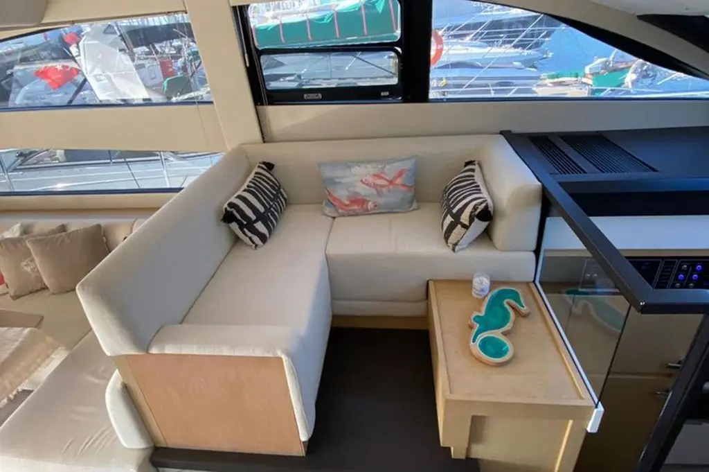 2015 Fairline Squadron 48 Yacht For Sale in İstanbul 2015 Fairline Squadron 48 Yacht For Sale in İstanbul