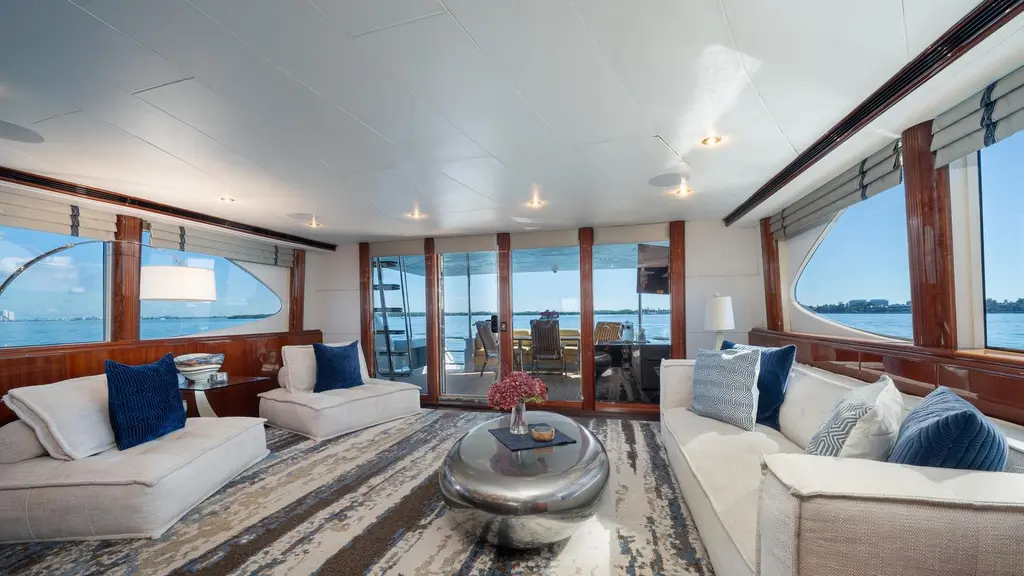 TRYST 2002 Lazzara Yachts GSSL Yacht For Sale in Fort Lauderdale FL TRYST 2002 Lazzara Yachts GSSL Yacht For Sale in Fort Lauderdale FL