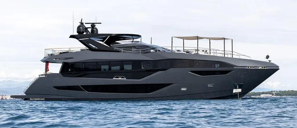 MAJIC 2023 Sunseeker 100 Yacht Yacht For Sale in Cannes MAJIC 2023 Sunseeker 100 Yacht Yacht For Sale in Cannes