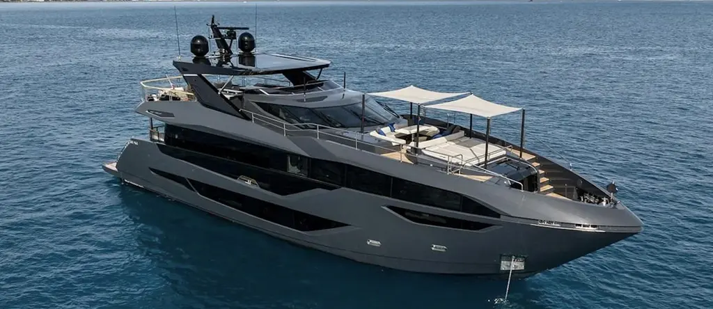 MAJIC 2023 Sunseeker 100 Yacht Yacht For Sale in Cannes MAJIC 2023 Sunseeker 100 Yacht Yacht For Sale in Cannes