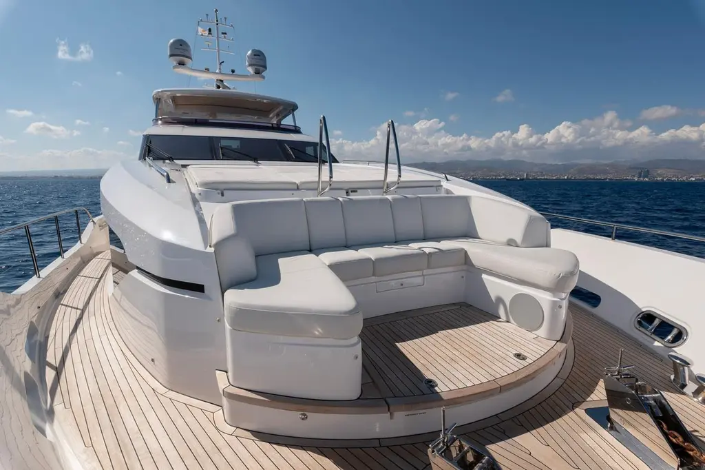 NADIRA 2019 Princess 30M Yacht For Sale in ??????? NADIRA 2019 Princess 30M Yacht For Sale in ???????