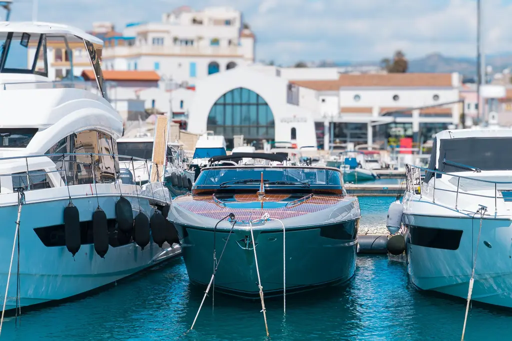 2021 Riva 48' Dolceriva Yacht For Sale in Athens 2021 Riva 48' Dolceriva Yacht For Sale in Athens