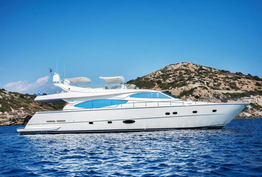 2003 Ferretti Yachts 760 Yacht For Sale in Athens 2003 Ferretti Yachts 760 Yacht For Sale in Athens