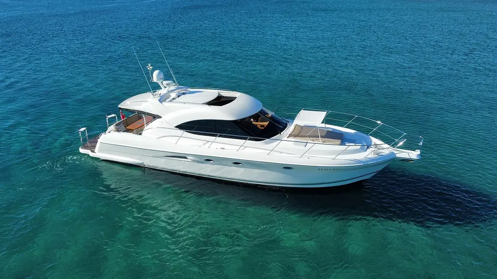 OHANA 2011 Riviera 5000 Sport Yacht Yacht For Sale in Gold Coast QLD OHANA 2011 Riviera 5000 Sport Yacht Yacht For Sale in Gold Coast QLD