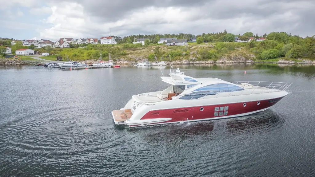 2008 Azimut 62S Yacht For Sale in Bergen 2008 Azimut 62S Yacht For Sale in Bergen