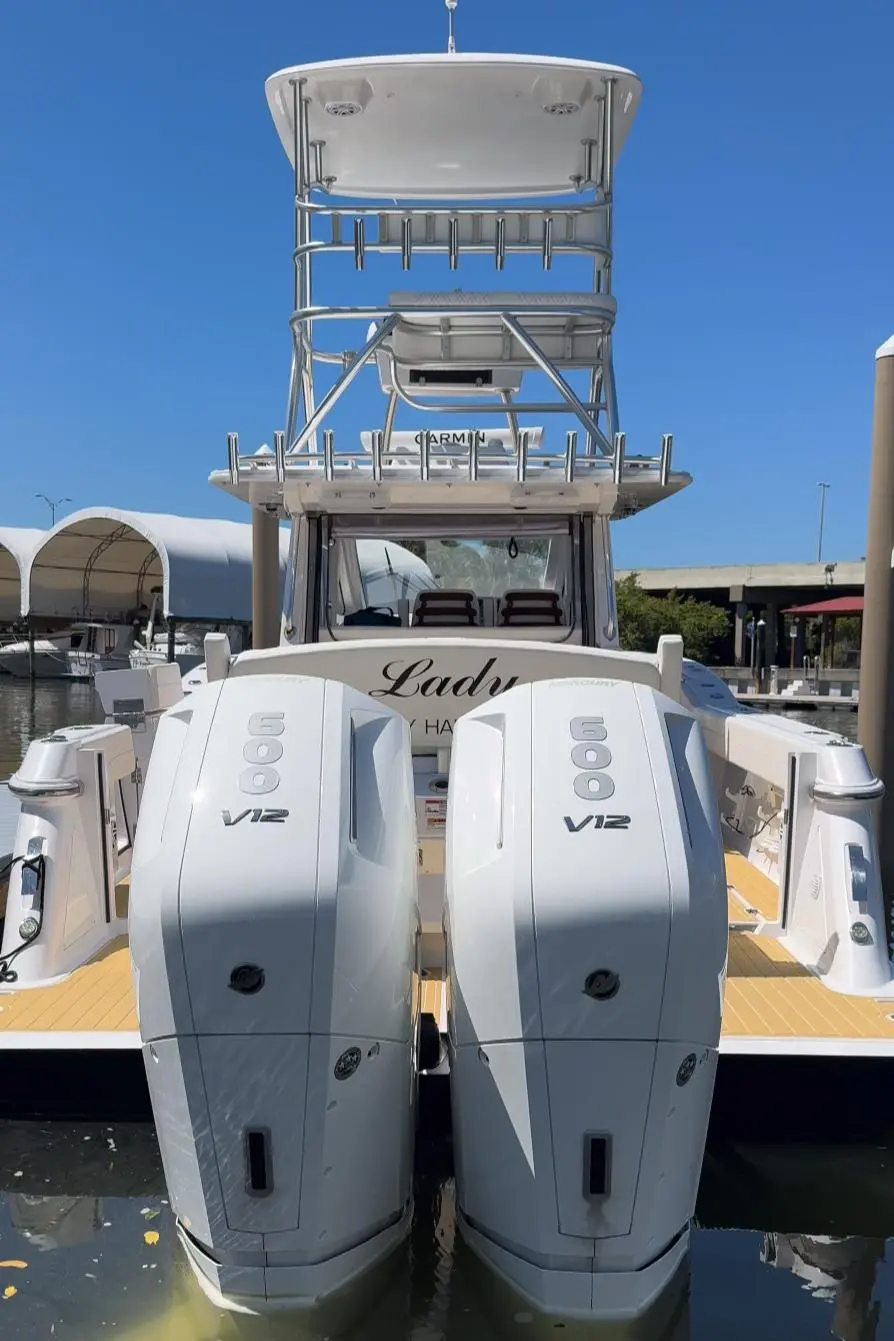 NEW! Hybrid Design 2025 Century NAV4100 CC-H (Twins) Yacht For Sale in Zephyrhills FL NEW! Hybrid Design 2025 Century NAV4100 CC-H (Twins) Yacht For Sale in Zephyrhills FL