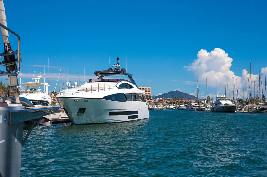 Seda 2021 Bugari F86 Yacht For Sale in Hermosillo Seda 2021 Bugari F86 Yacht For Sale in Hermosillo