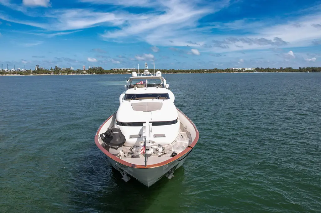 Stamos Bien 2001 Maiora 102 Yacht For Sale in Miami FL Stamos Bien 2001 Maiora 102 Yacht For Sale in Miami FL