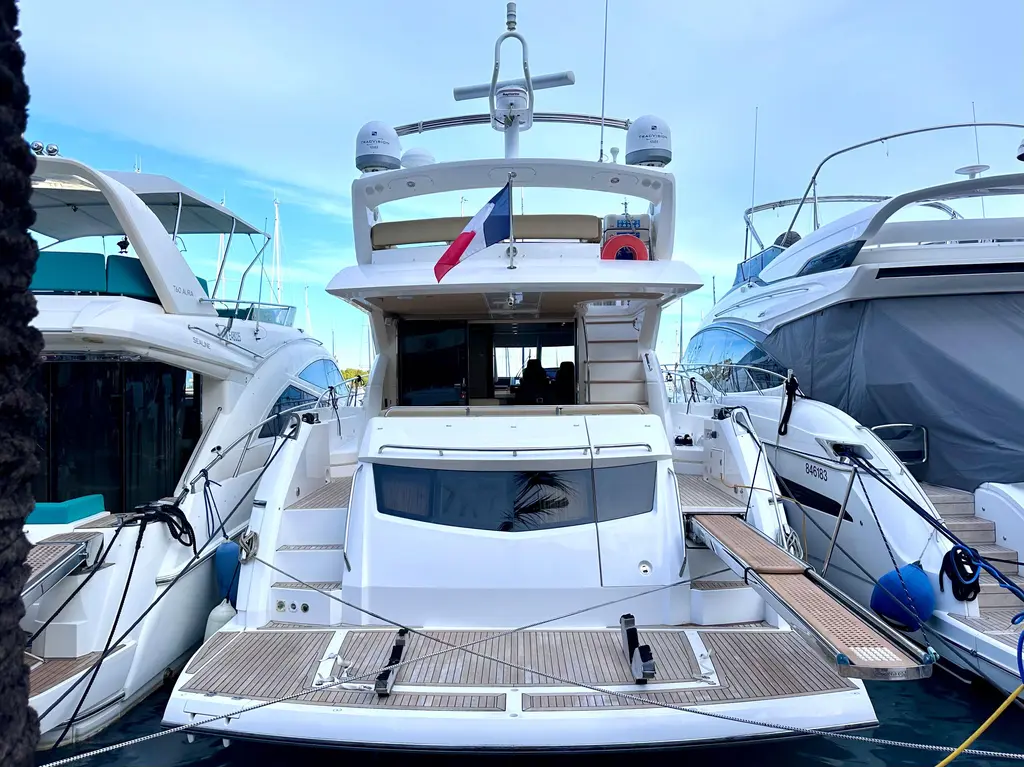 2014 Sunseeker Manhattan 63 Yacht For Sale in İstanbul 2014 Sunseeker Manhattan 63 Yacht For Sale in İstanbul