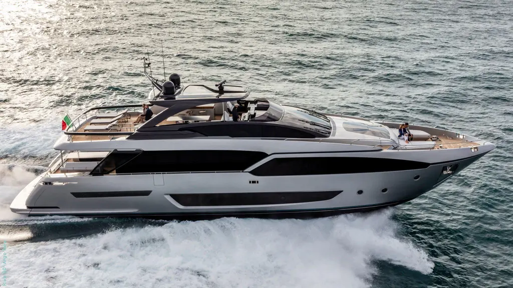 2021 Riva 90' Argo Yacht For Sale in Genoa IT-GE 2021 Riva 90' Argo Yacht For Sale in Genoa IT-GE