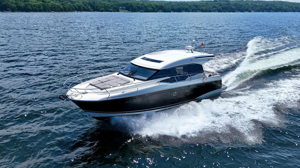2023 Prestige 520S Yacht For Sale in Penetanguishene ON 2023 Prestige 520S Yacht For Sale in Penetanguishene ON