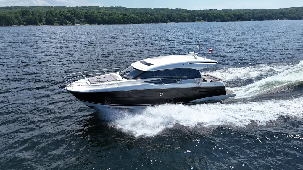 2023 Prestige 520S Yacht For Sale in Penetanguishene ON 2023 Prestige 520S Yacht For Sale in Penetanguishene ON