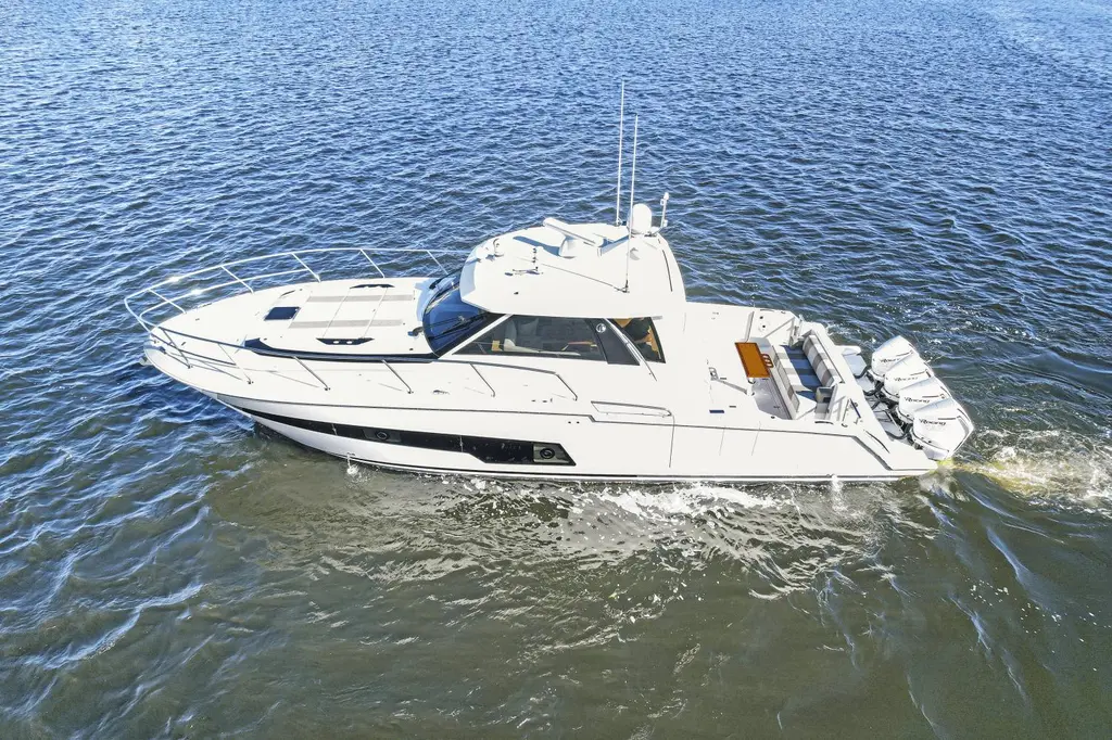 Devocean 2021 Ocean Alexander 45 Divergence Coupe Yacht For Sale in Lighthouse Point, Fort Lauderdale FL Devocean 2021 Ocean Alexander 45 Divergence Coupe Yacht For Sale in Lighthouse Point, Fort Lauderdale FL