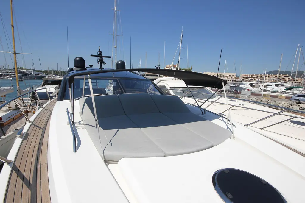 2011 Sunseeker Predator 60 Yacht For Sale in Grimaud 83 2011 Sunseeker Predator 60 Yacht For Sale in Grimaud 83