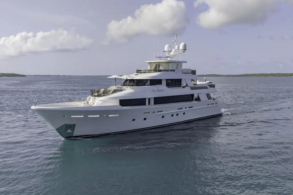 Far Niente 2014 Westport 40M Yacht For Sale in Fort Lauderdale FL Far Niente 2014 Westport 40M Yacht For Sale in Fort Lauderdale FL
