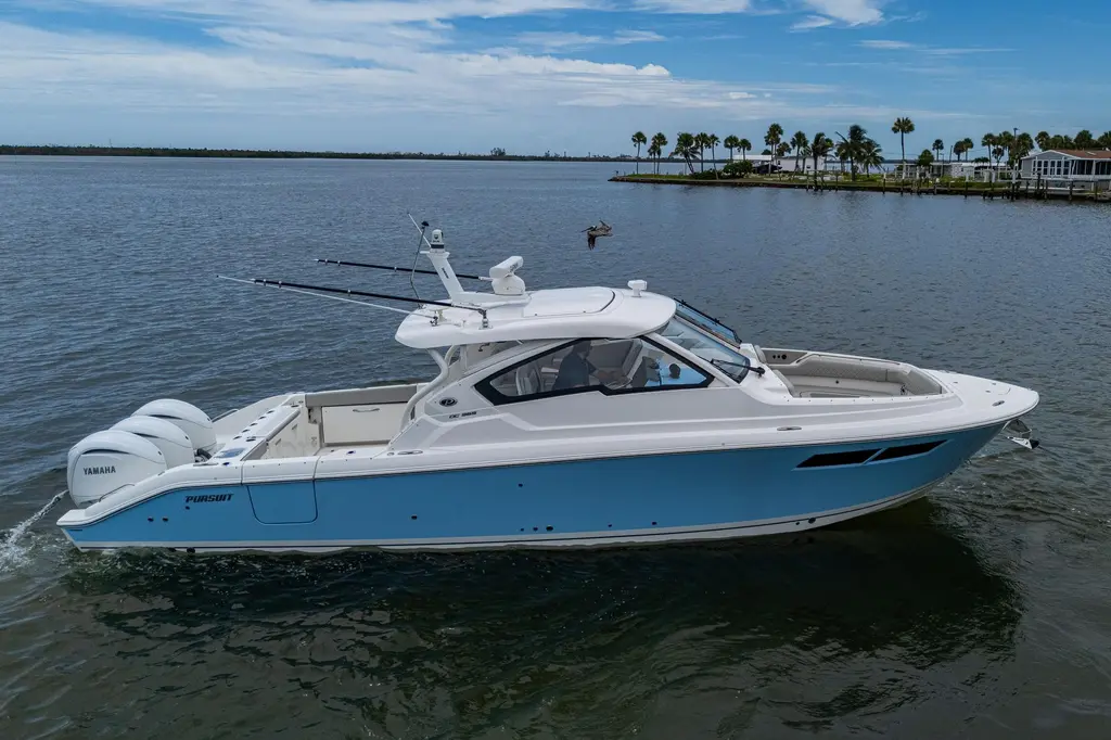 2023 Pursuit DC 365 Dual Console Yacht For Sale in Englewood FL 2023 Pursuit DC 365 Dual Console Yacht For Sale in Englewood FL