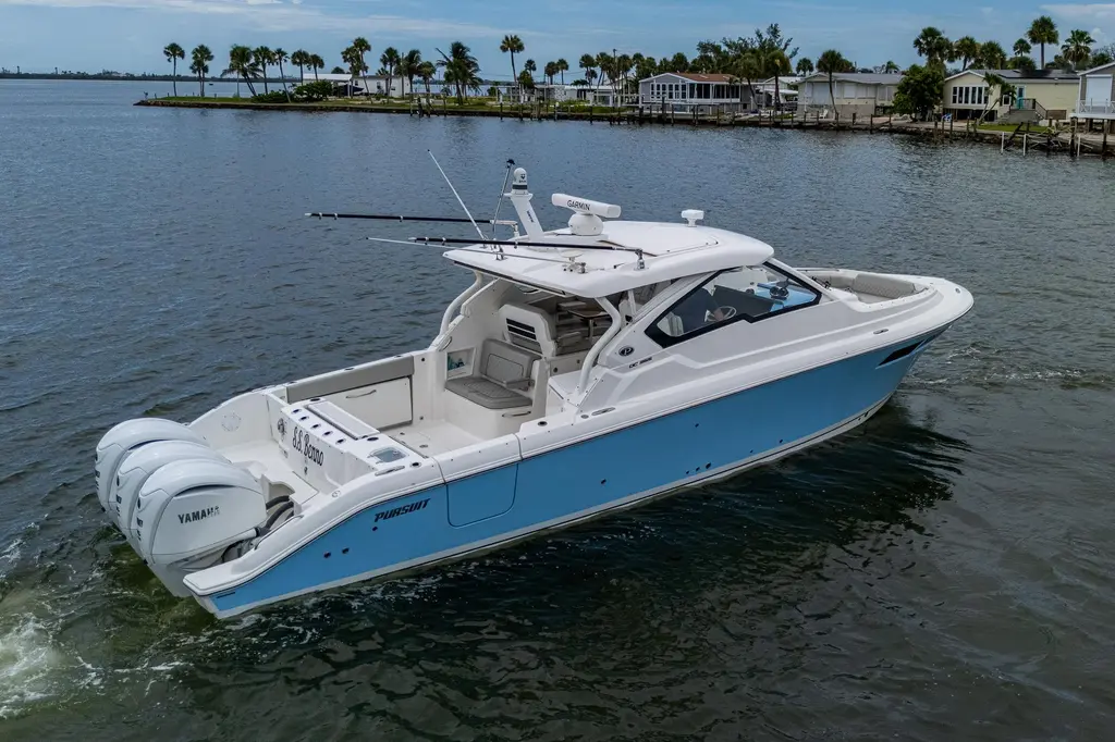 2023 Pursuit DC 365 Dual Console Yacht For Sale in Englewood FL 2023 Pursuit DC 365 Dual Console Yacht For Sale in Englewood FL