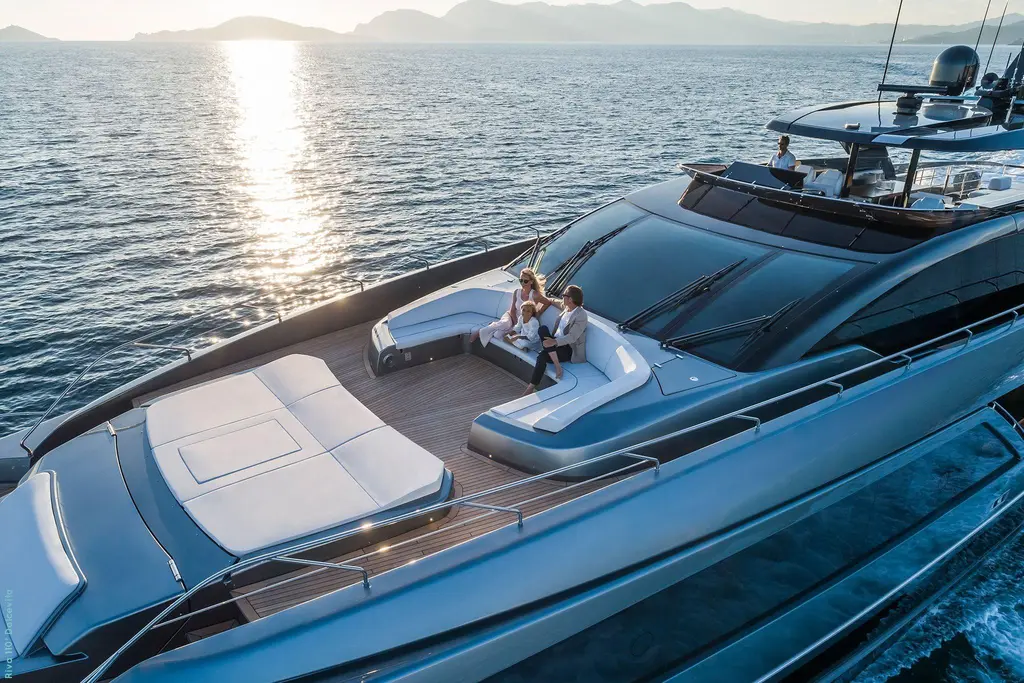 2019 Riva 110' Dolcevita Yacht For Sale in Hong Kong 2019 Riva 110' Dolcevita Yacht For Sale in Hong Kong