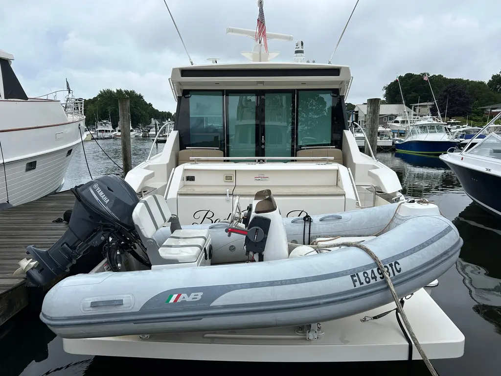 2015 Tiara Yachts C44 Coupe Yacht For Sale in Old Saybrook CT 2015 Tiara Yachts C44 Coupe Yacht For Sale in Old Saybrook CT