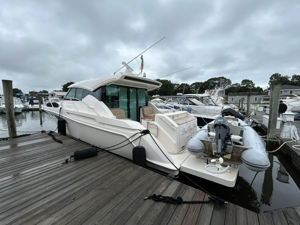 2015 Tiara Yachts C44 Coupe Yacht For Sale in Old Saybrook CT 2015 Tiara Yachts C44 Coupe Yacht For Sale in Old Saybrook CT