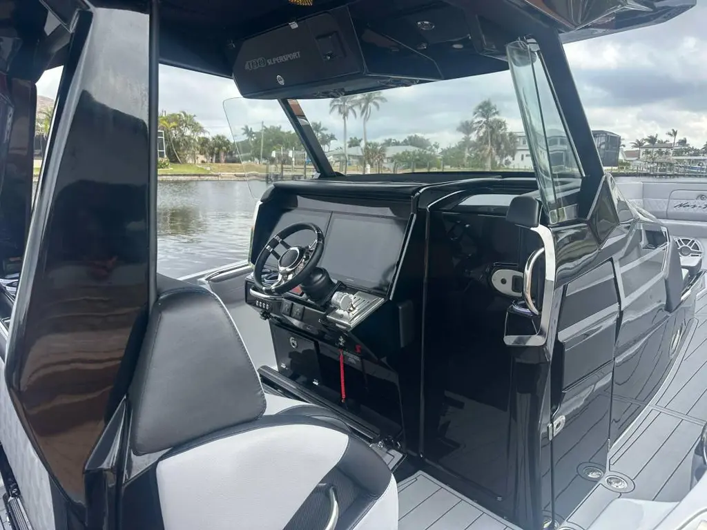 2025 Nor-Tech 400SS Yacht For Sale in Buffalo NY 2025 Nor-Tech 400SS Yacht For Sale in Buffalo NY