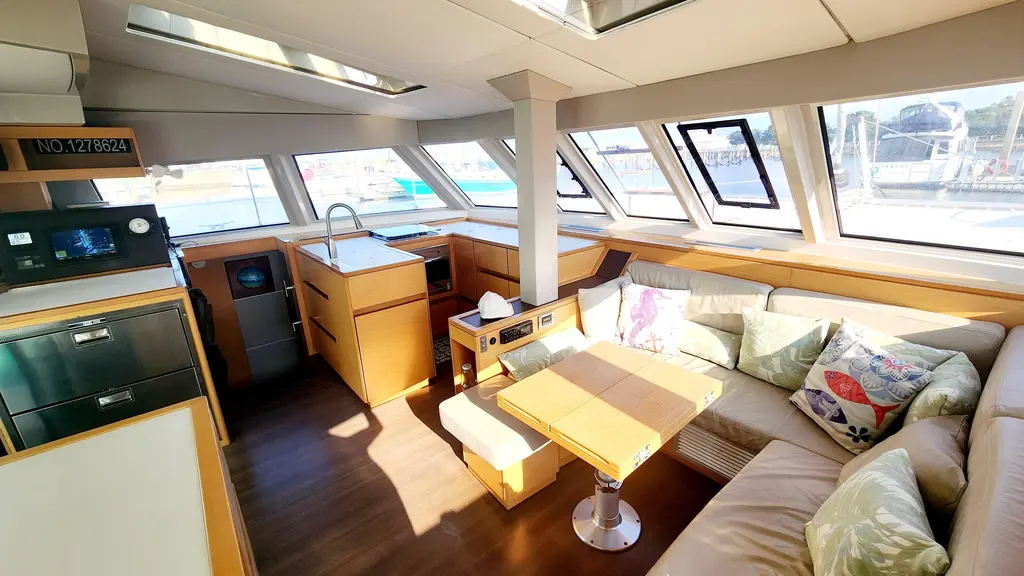 NAUTI BY NATURE 2017 Nautitech 46 Fly Yacht For Sale in Norfolk VA