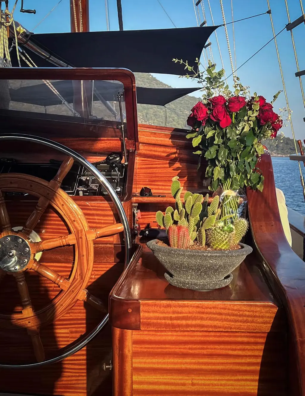 Ocean Pure 1993 Custom Gulet Motorsailer Yacht For Sale in Mykonos Ocean Pure 1993 Custom Gulet Motorsailer Yacht For Sale in Mykonos
