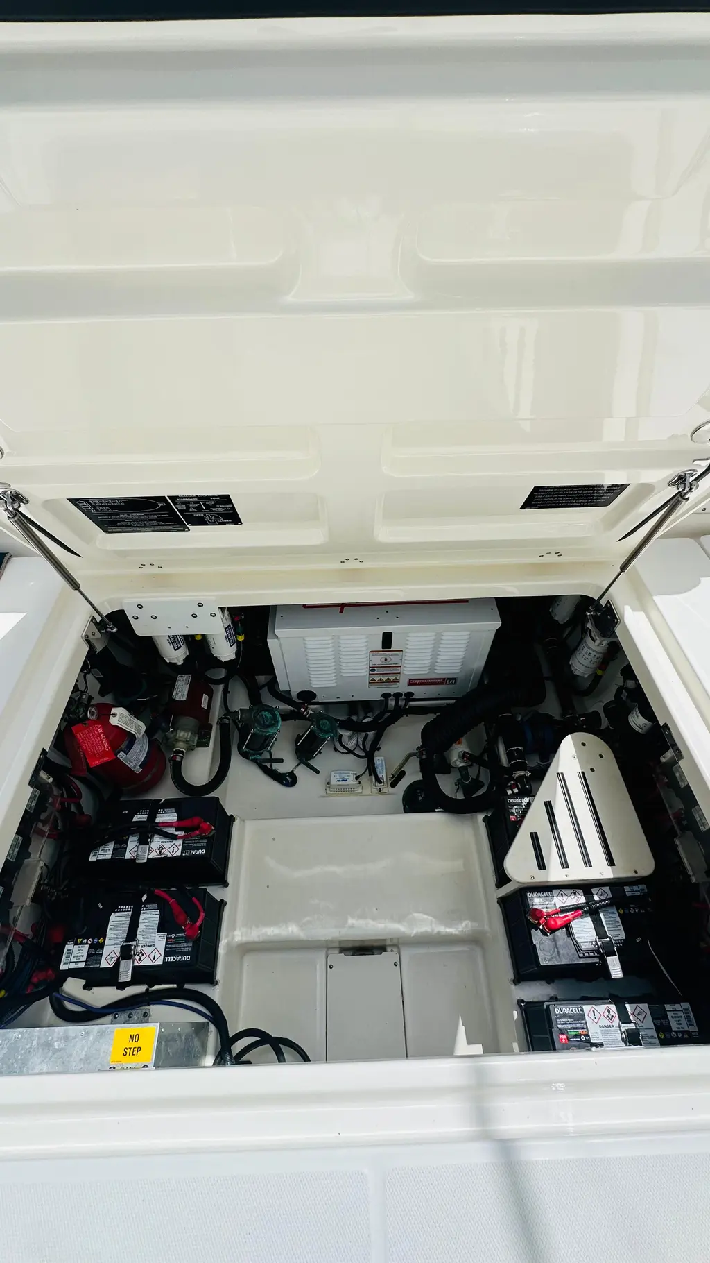 Twin J 2021 Boston Whaler 420 Outrage Yacht For Sale in Fajardo Twin J 2021 Boston Whaler 420 Outrage Yacht For Sale in Fajardo