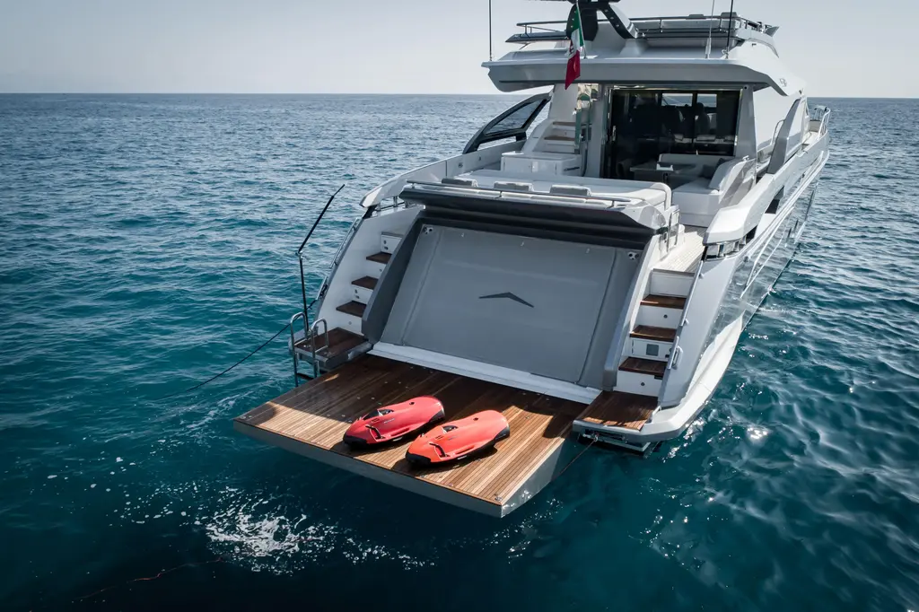 Never Give Up 2021 Azimut S8 Yacht For Sale in Varazze IT-GE Never Give Up 2021 Azimut S8 Yacht For Sale in Varazze IT-GE