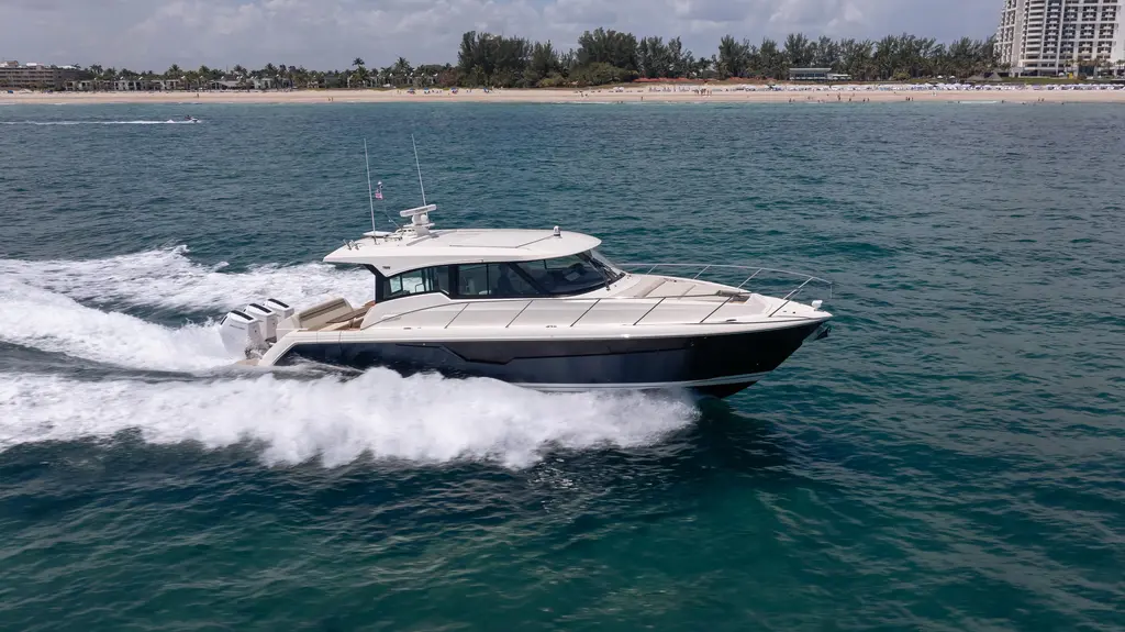 2024 Tiara Yachts 48 LE Yacht For Sale in Charleston SC 2024 Tiara Yachts 48 LE Yacht For Sale in Charleston SC