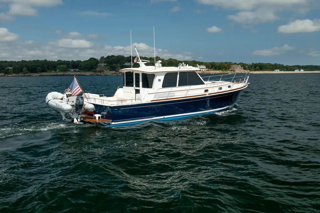WHOLE LIFE 2011 Grand Banks 46 Eastbay SX Yacht For Sale in Danvers MA WHOLE LIFE 2011 Grand Banks 46 Eastbay SX Yacht For Sale in Danvers MA