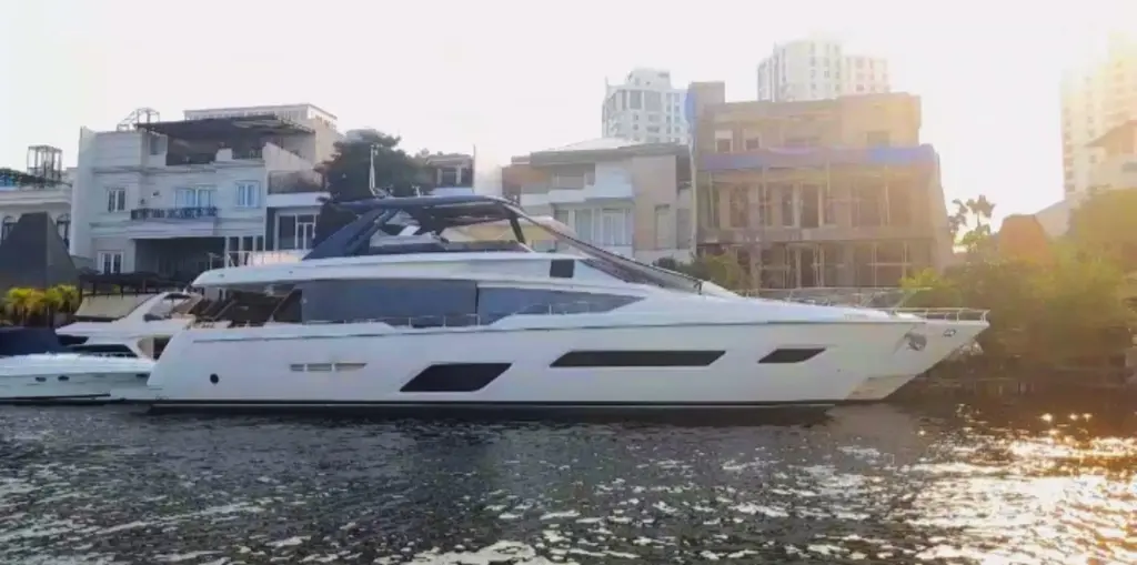 2018 Ferretti Yachts 780 Yacht For Sale in Jakarta 2018 Ferretti Yachts 780 Yacht For Sale in Jakarta
