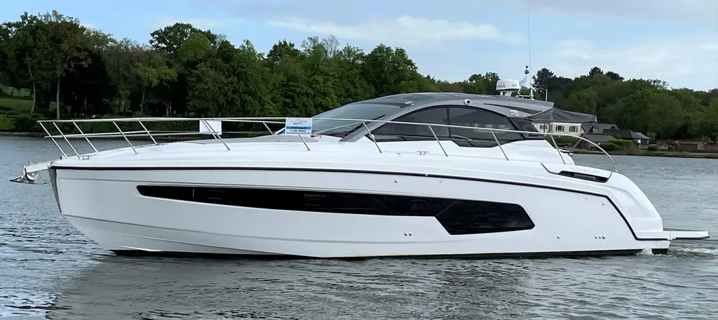 2020 Azimut Atlantis 45 Yacht For Sale in Lower Swanwick E19 2020 Azimut Atlantis 45 Yacht For Sale in Lower Swanwick E19