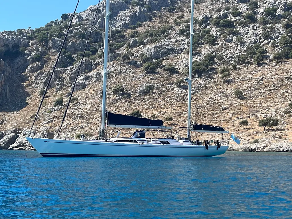 ALMUNDARVI 1991  German Frers 82 Alloy Yacht For Sale in Leros 