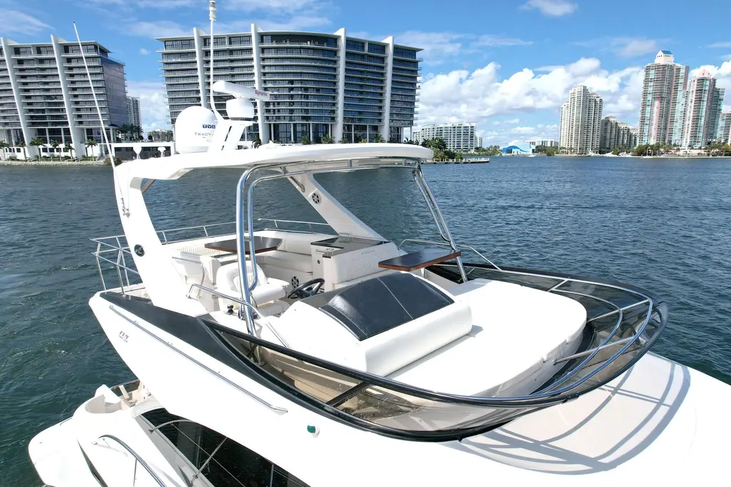 Discover 2015 Sea Ray 510 Fly Yacht For Sale in North Miami Beach FL Discover 2015 Sea Ray 510 Fly Yacht For Sale in North Miami Beach FL
