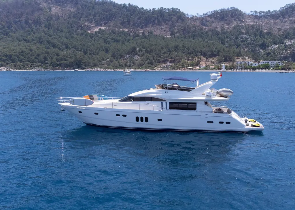 2009 Princess 23M Yacht For Sale in Tivat 2009 Princess 23M Yacht For Sale in Tivat
