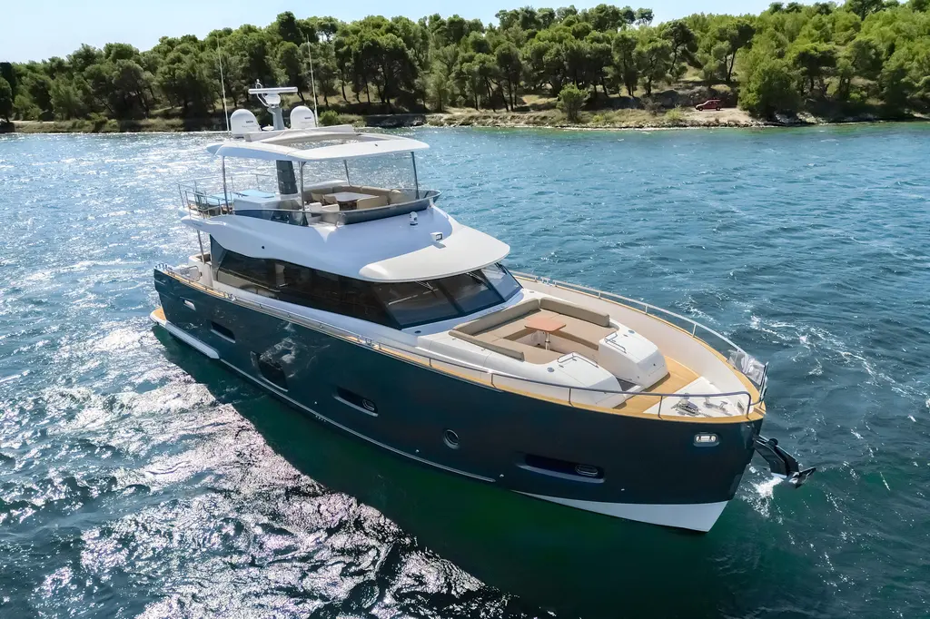 IZI 2017 Azimut Magellano 66 Yacht For Sale in Sibenik IZI 2017 Azimut Magellano 66 Yacht For Sale in Sibenik